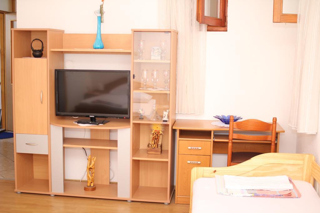 Apartment Kravica Любушки Екстер'єр фото